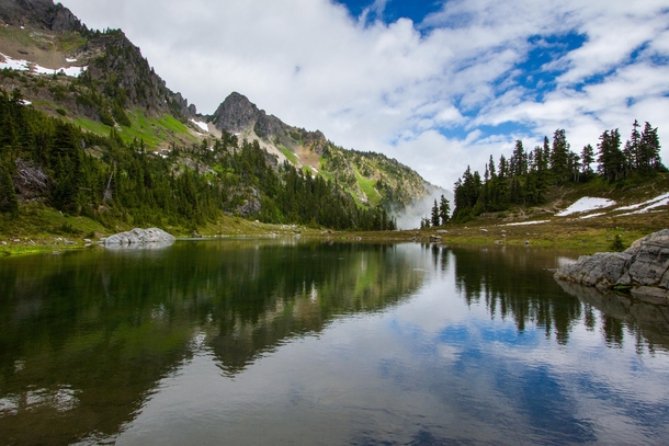 Lake of the Angels in Olympic National Park 