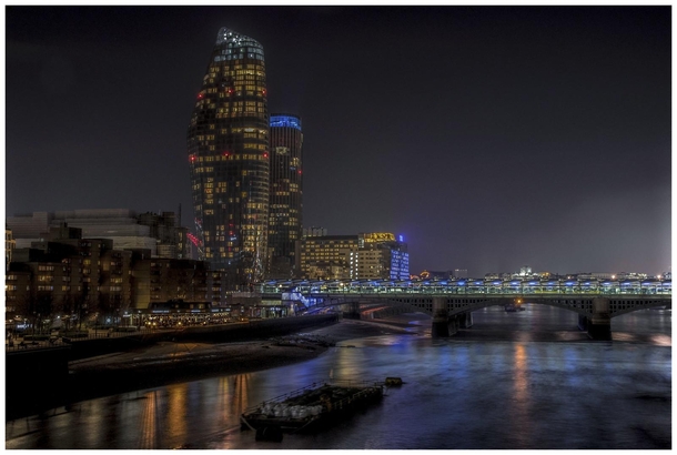 Londons South Bank at night x