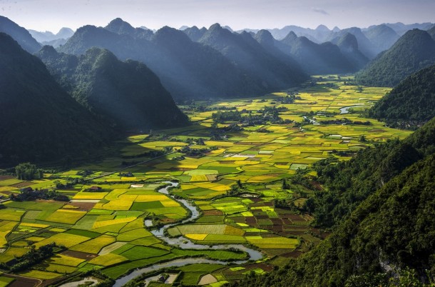 Lost valley in Vietnam 