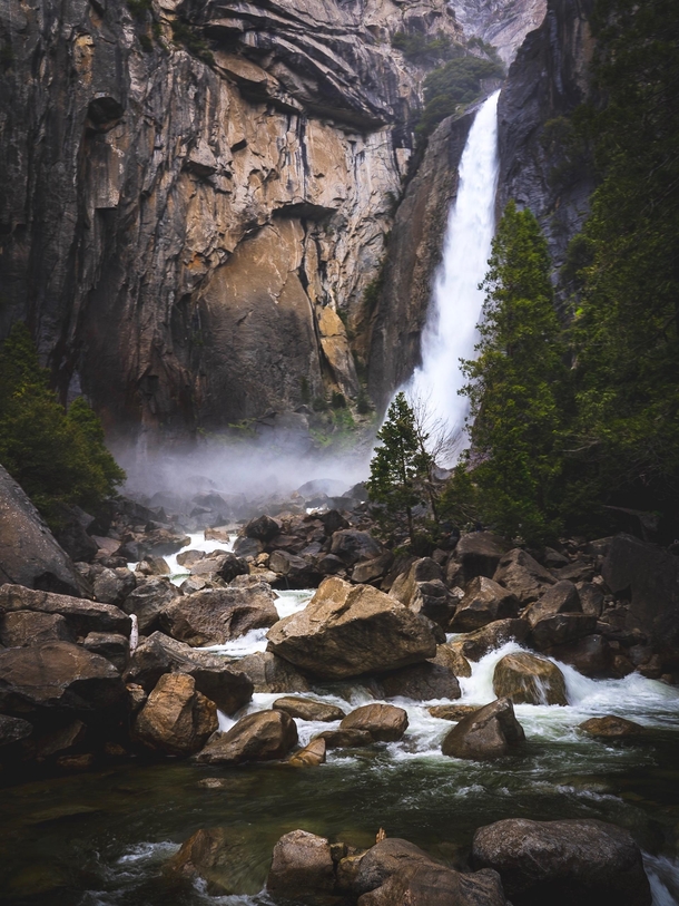 Lower Yosemite Falls Overcast 