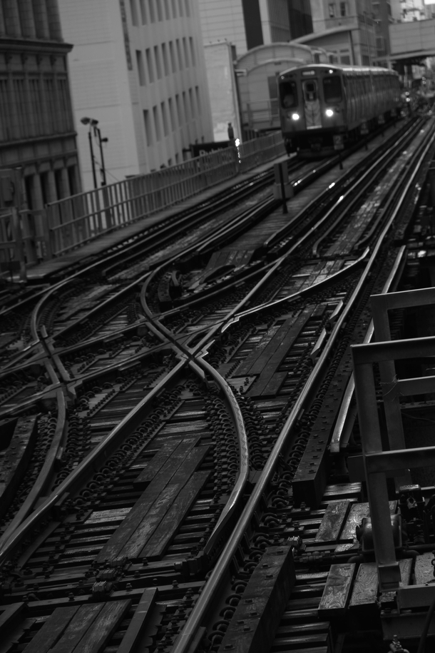 Madison-Wells Station Chicago Loop 