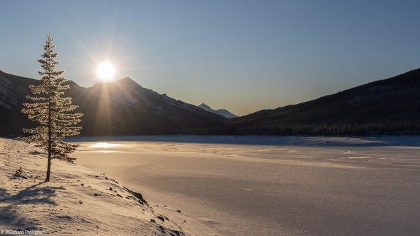 Medicine Lake Jasper National Park December   
