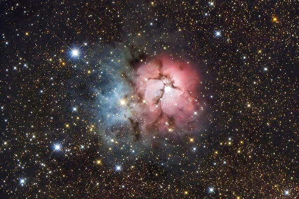 Messier  - Trifid Nebula