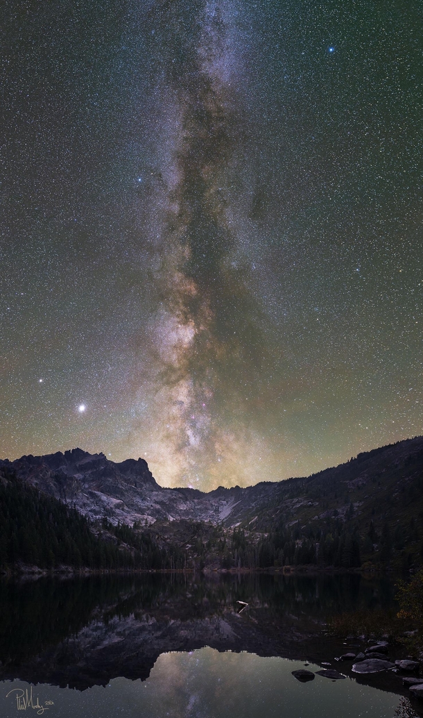 Milky Way Jupiter Saturn over the Sierra Buttes amp Sardine Lake a few nights ago  x-post rspace