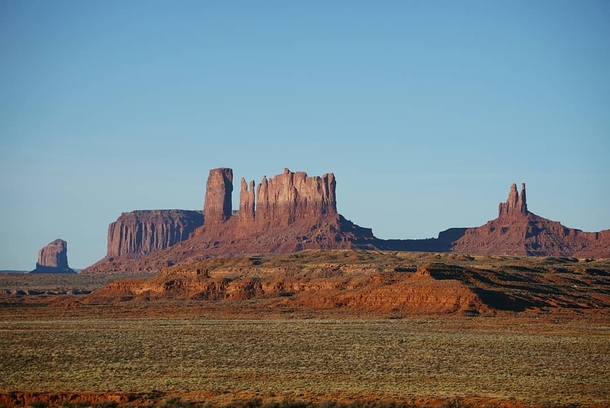 Monument Valley at dawn from Forrest Gump Point 