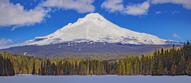 Mt Hood on a clear day Shot on top of Trillium Lake Government Camp OR  