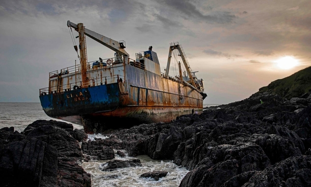 MV Alta - abandoned ship grounded in Ireland