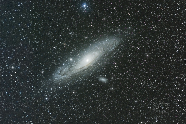 My first tracked shot of the Andromeda Galaxy M 