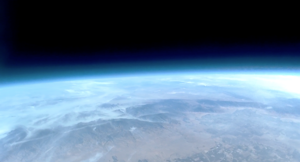 My friends and I launched a weather balloon yesterday from smoky California Heres the view at  feet