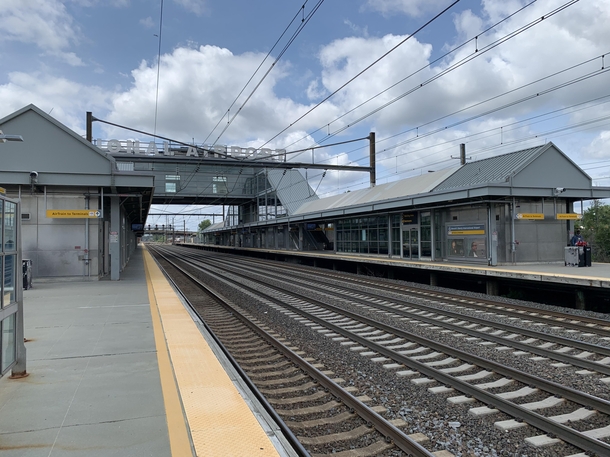Newark Rail and AirTrain Link 