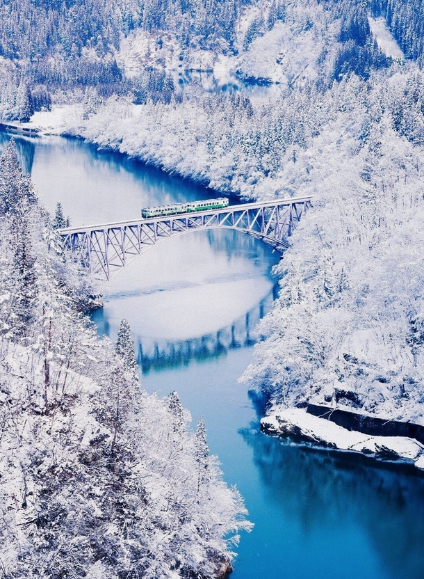 No  Tadami River Bridge ocated in the western region of Aizu in Fukushima Prefecture of Japan