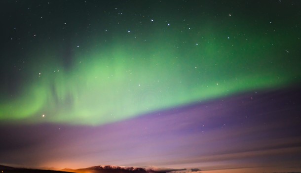 Northern Lights over Hofsstadir Guesthouse Iceland x 