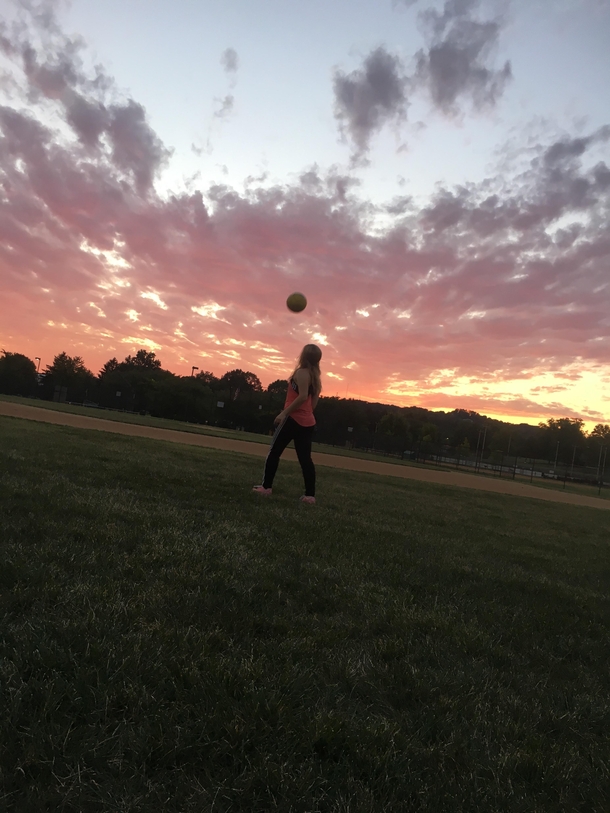 Not sure if people are allowed to be in the picture butttt this was a perfect sky to play soccer under - Pennsylvania