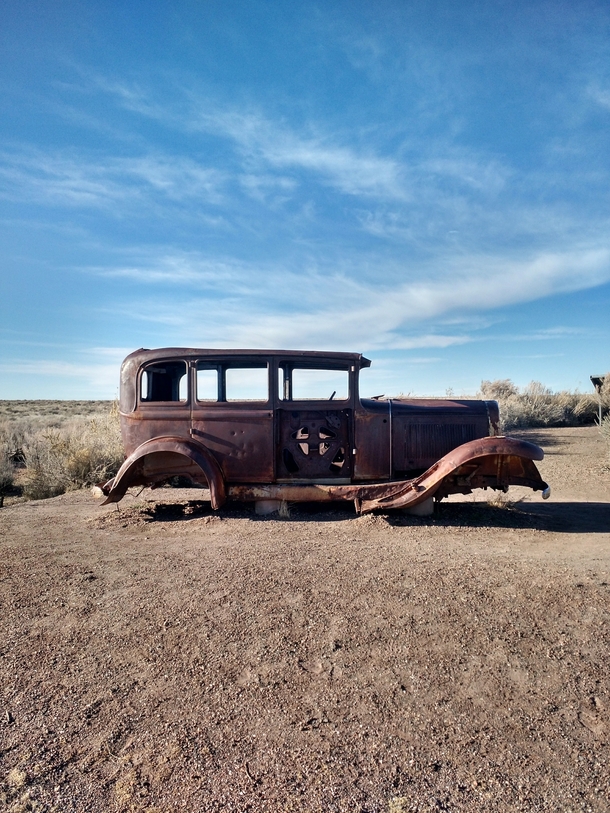 Old car on Route  in Arizona 