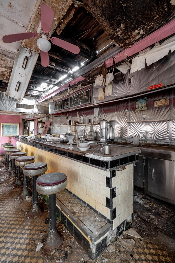 Old Decaying Roadside Diner video in comments