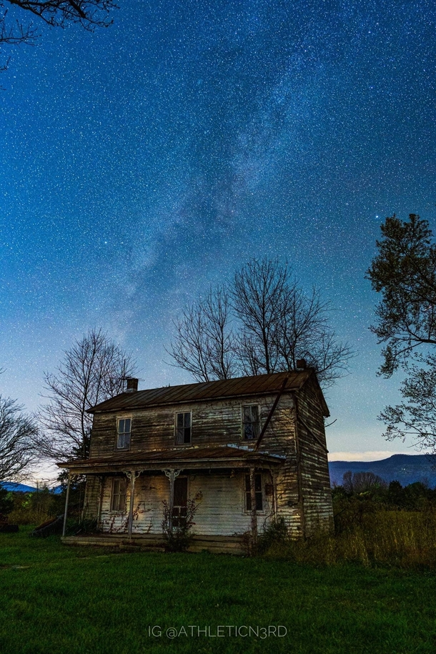 Old farmhouse under the stars at Shenandoah National Park