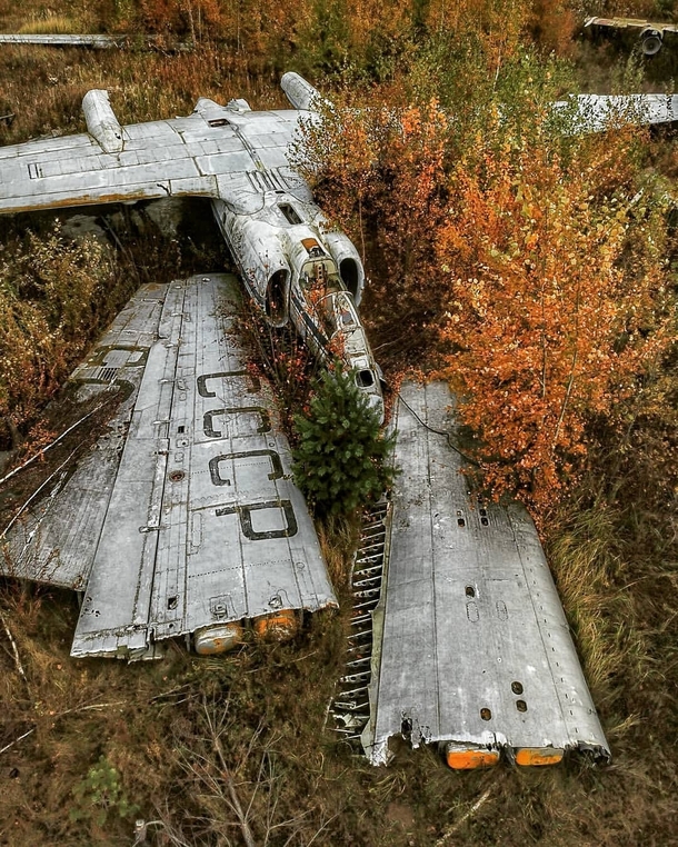 Old jet in Russia Lana Sator 