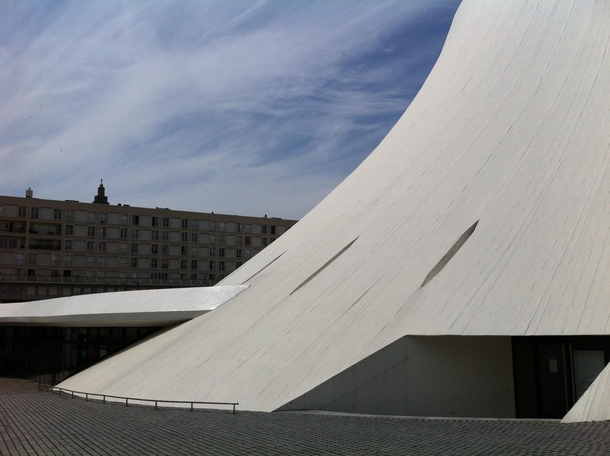 Oscar Niemeyer center in Le Havre France 