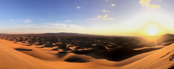 Panorama of the Gobi from the top of a dune in Mongolia 