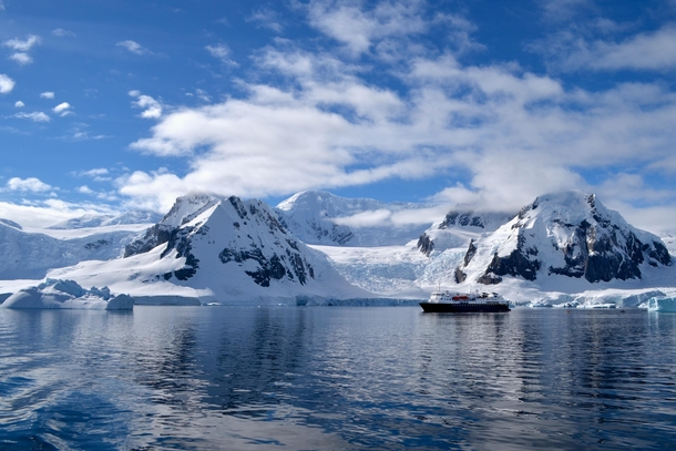 Paradise Harbour Antarctic Peninsula 