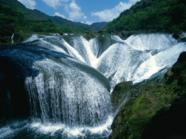 Pearl Shoal Waterfall - Jiuzhaigou China 