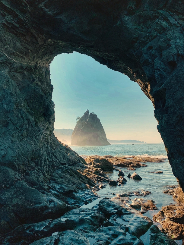 Peeking through the window Hole in the wall Olympic National Park x 