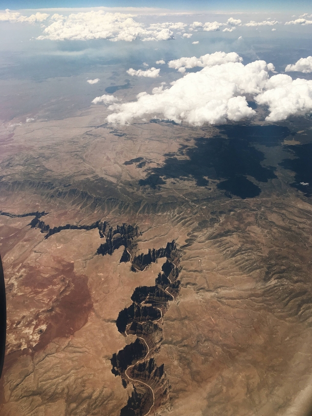 People seem to have enjoyed my photo with Little Colorado River from above 