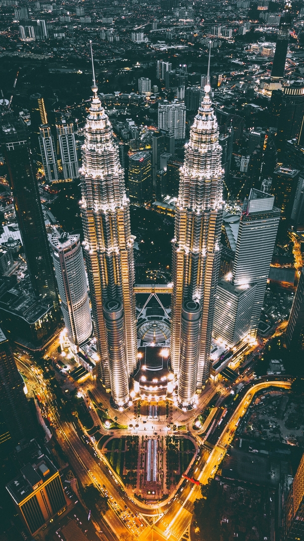 PETRONAS towers in malaysia