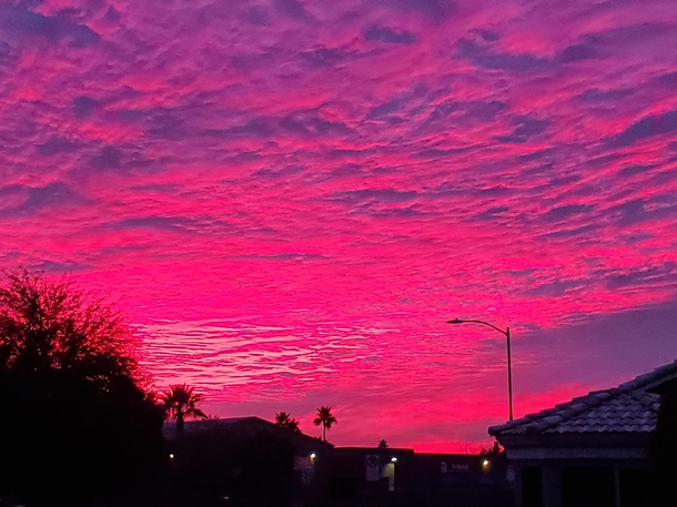 Phoenix sunset last night - no filter