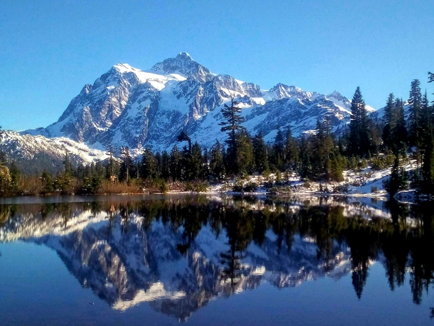 Picture Lake never ceases to amaze Mt Shuksan Washington 