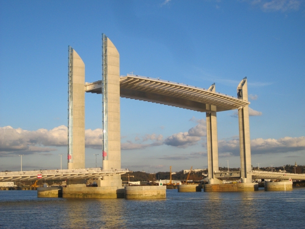Pont Jacques Chaban-Delmas vertical-lift bridge Bordeaux France 