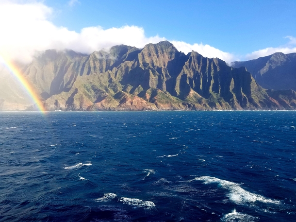 Rainbow at the N Pali coast island of Kauai Hawaii 