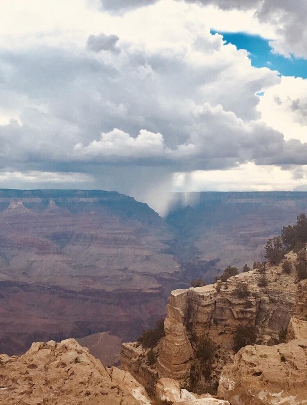 Rainstorm over Grand Canyon 
