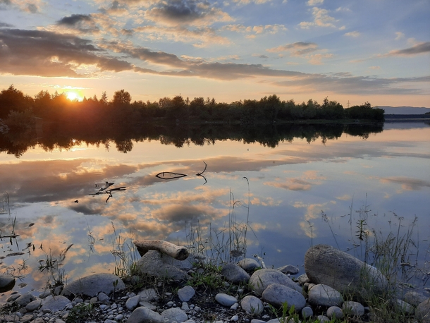 Romania Hunedoara County Ostrov Lake 