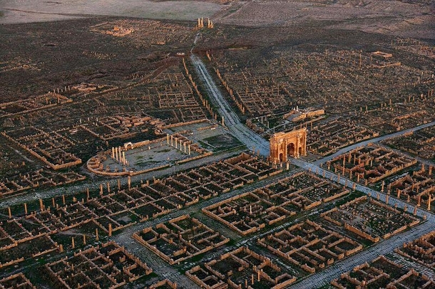 Romans doing city planning the right way