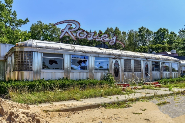 Rosies Diner home of many Brawny Paper Towel commercials and featured on Diners Drive-Ins and Dives