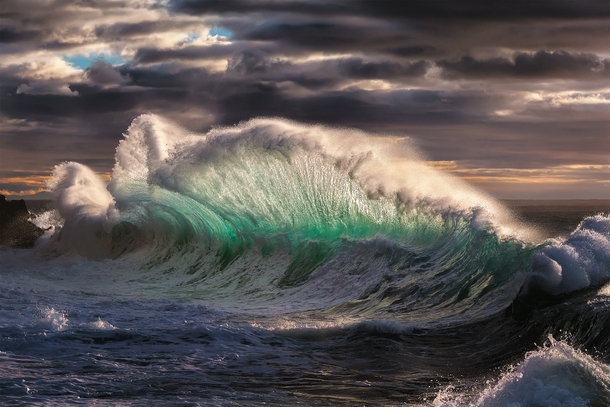 Rough sea in Italy  photo by Giovanni Allievi