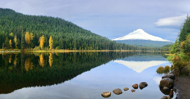 Seeing Double Trillium Lake Mount Hood National Forest Oregon 