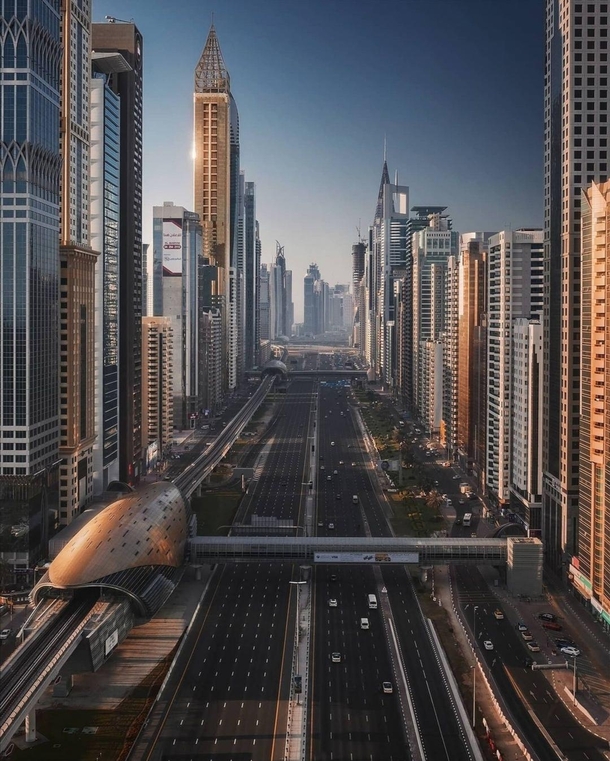 Sheikh Zayed road in Dubai photographed by Sebastien Nagy