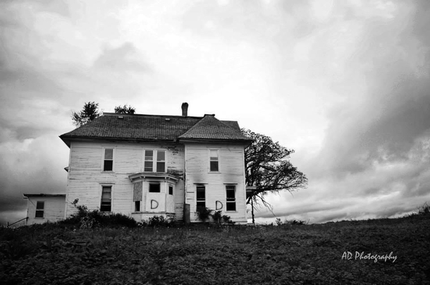 Small town northern abandoned home Minnesota Test burned it no more beauty Nikon d