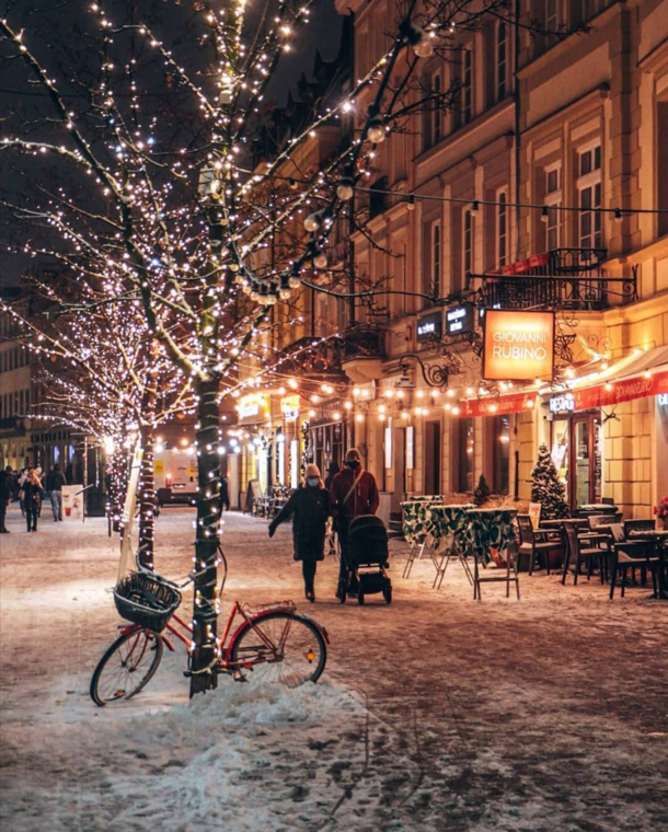 Snowy day in Warsaw Poland Photo credit  shandyy
