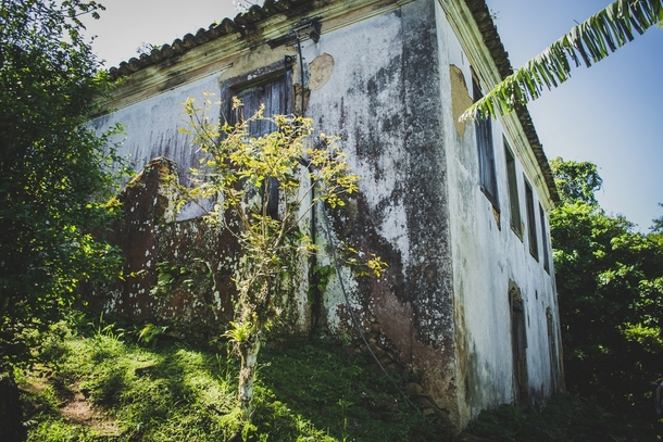 Sobrado da Dona Loquinha Abandoned house in FlorianpolisSC Brazil  X