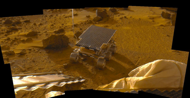 Sojourner rover just after rolling to Mars surface July 