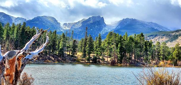 Sprague Lake in Rocky Mountain National Park  x