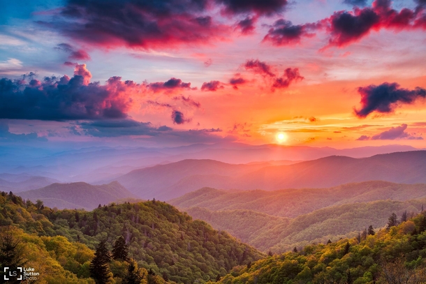 Spring Sunset in the Blue Ridge Mountain in Western North Carolina