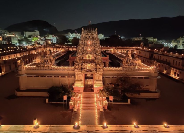 Sri Rama Vaikuntha Temple is a Hindu temple in Pushkar Rajasthan INDIA dedicated to Lord Rama and dates back to 