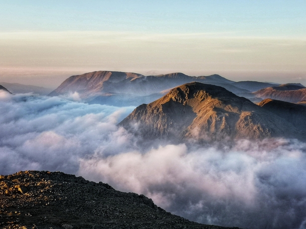 Stunning sunset views from a recent wildcamp trip up on Englands highest peak Scafell Pike 