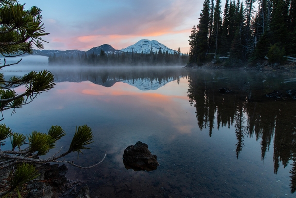 Sunrise at Sparks Lake 