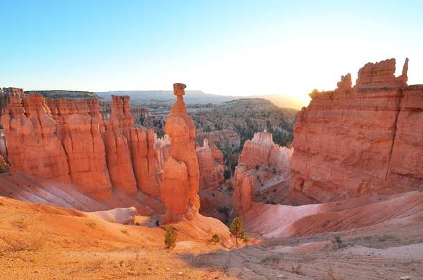 Sunrise at Sunset Point Bryce Canyon NP 