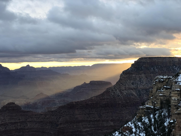 Sunrise at the Grand Canyon 